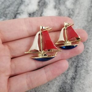 Vintage Gerrys Sailboat Scatter Pins, Brooch, Red, White, Blue Enamel, Estate